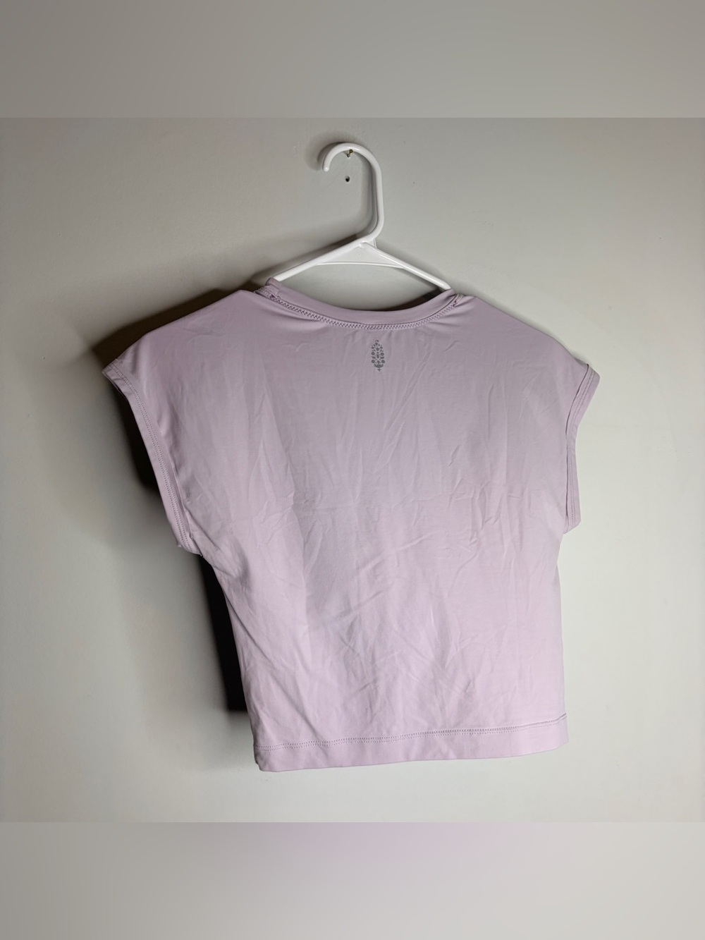 Free People Movement Women's Lavender Short Sleeve Crop Top Medium
